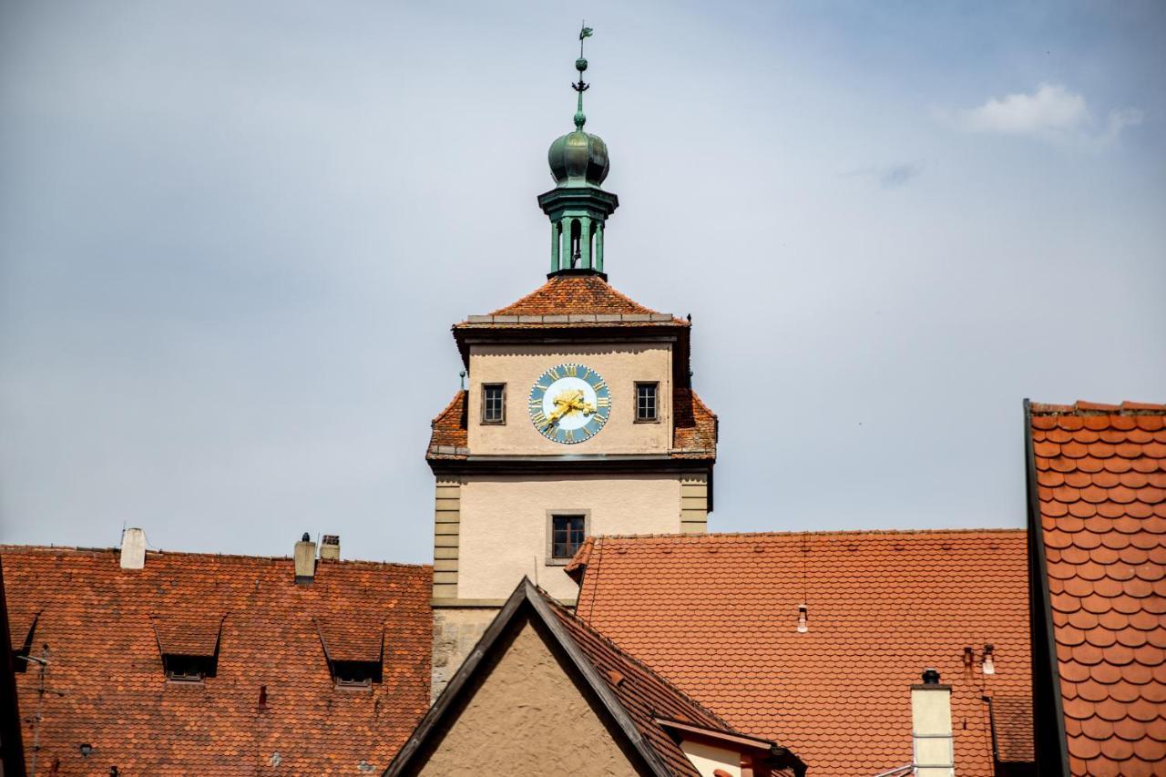 Gaestehaus Am Weissen Turm Rothenburg ob der Tauber Buitenkant foto